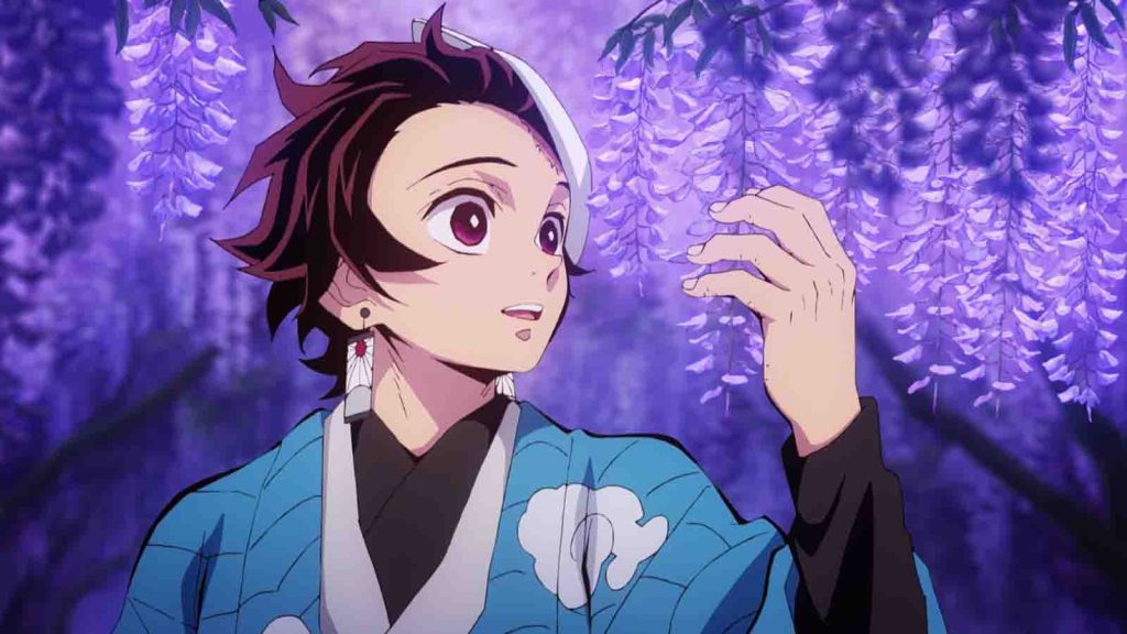 Demon Slayer main character Tanjiro Kamado seen at Mount Fujikasane during the Final Selection exam of season 1