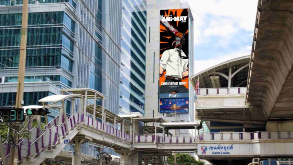 roll out large-scale out-of-home activations across Bangkok’s central Crunchyroll rolls out business districts billboards, featuring Chainsaw Man – The Movie: Reze Arc