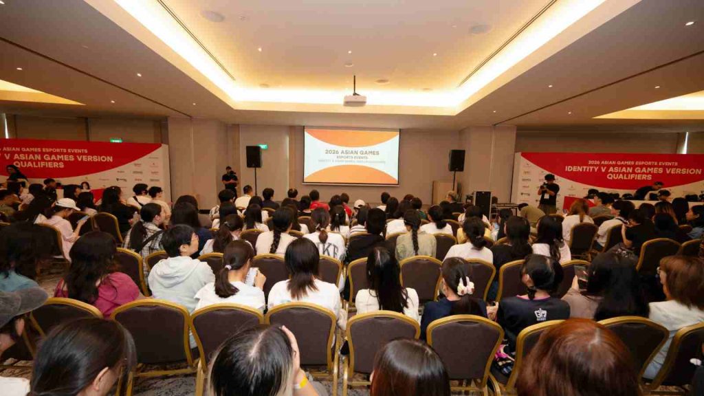 Full house crowd watching the Identity V Asian Games 2026 qualifiers live at Resorts World Sentosa