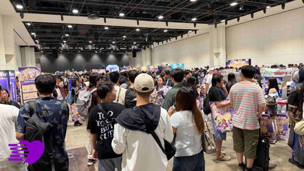 Entering HoYoFEST 2026 Singapore at Suntec exhibition hall where you're immediately met with crowds
